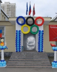 Олимпийские кольца из воздушных шаров