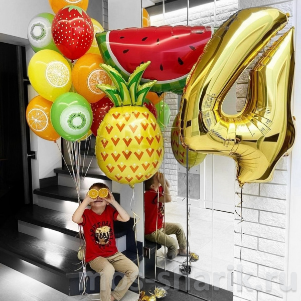 Композиция из шаров на день рождения Фруктово - ягодная на 4 года