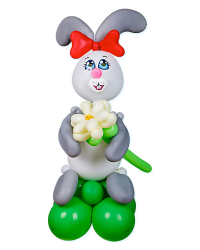 Заяц из шаров с цветком