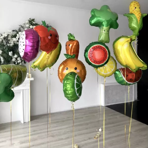 Украшение из фольгированных шаров «Полезные продукты»