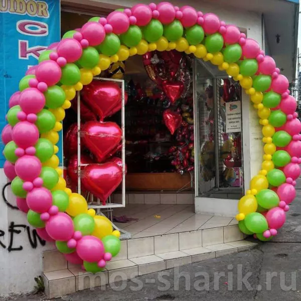 Круглая арка из шаров на вход — купить в Москве