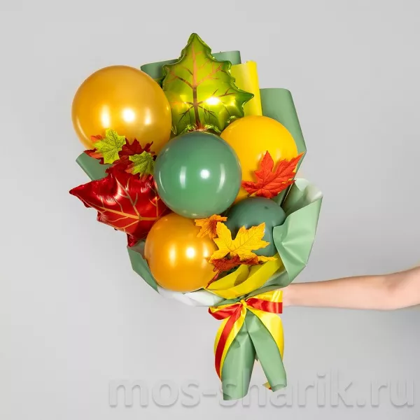 Букет из мини-шаров с кленовыми листочками — купить в Москве