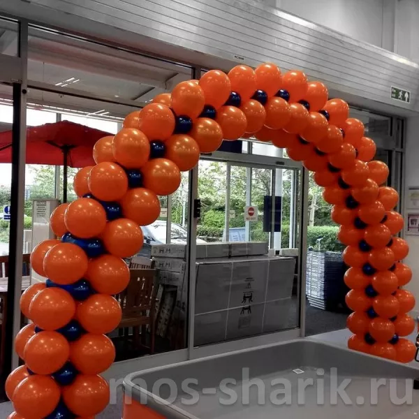 Арка из шаров оранжево-черная — купить в Москве