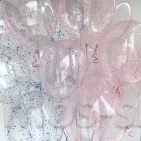 Облако прозрачных шаров с голубыми и розовыми конфетти