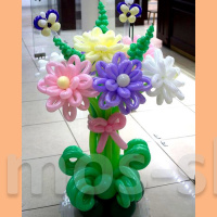 Элегантный букет цветов из шаров