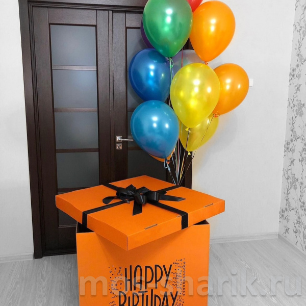 Яркая коробка – сюрприз с фонтаном из 10 шаров