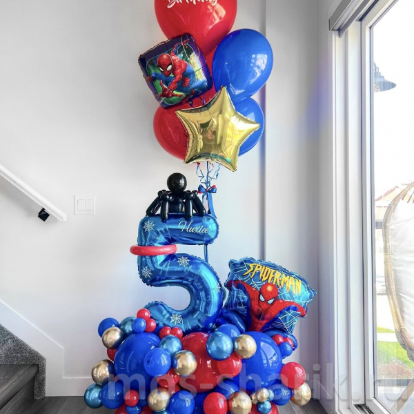 Композиция из шаров Человек - Паук на день рождения на 5 лет