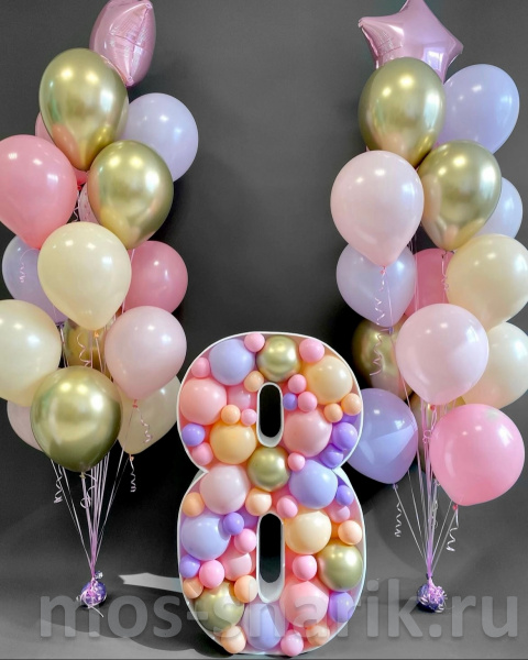 Нежные шары на день рождения с цифрой в технике «Аэромозайка»