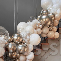 Гирлянда из шаров для украшения лестницы