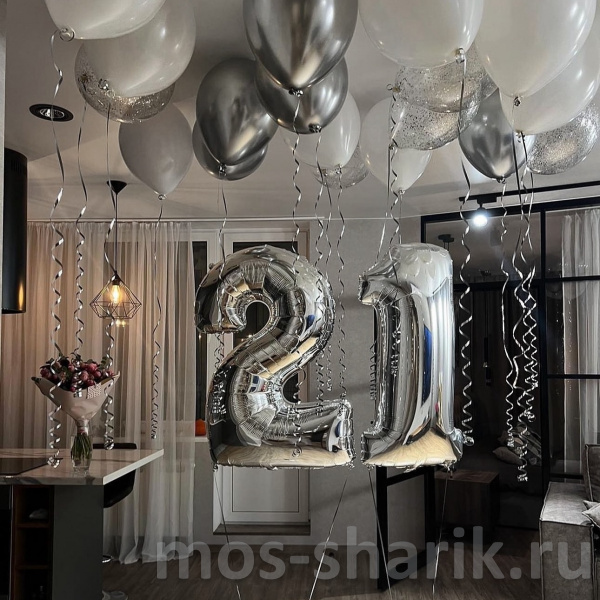 Воздушные шарики на День рождения 21 год
