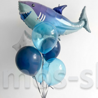 Фонтан из воздушных шаров с фольгированной акулой